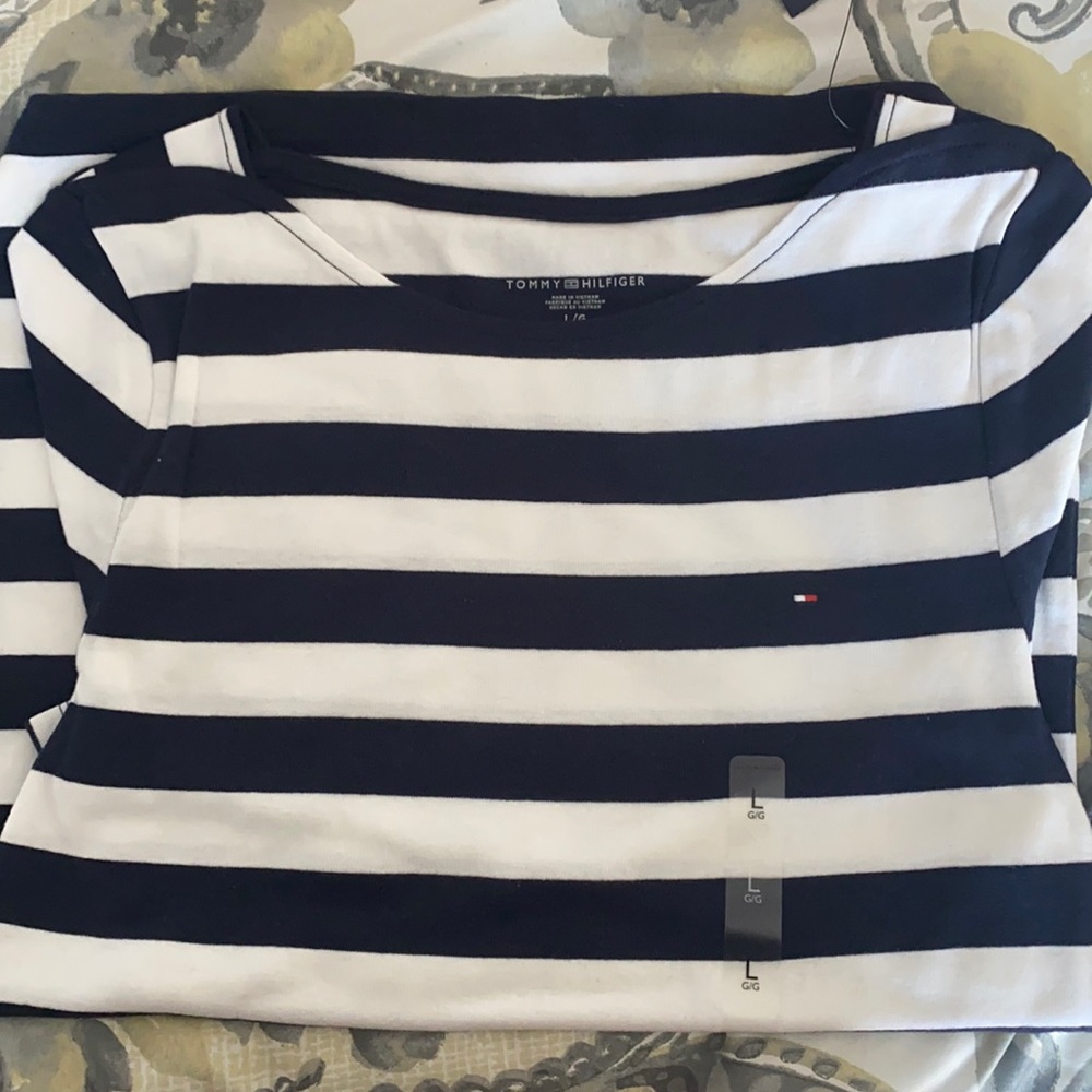 New tommy of sleeve shirt